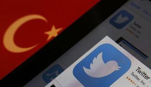 EU ostro opozorila Turčijo zaradi blokade Twitterja