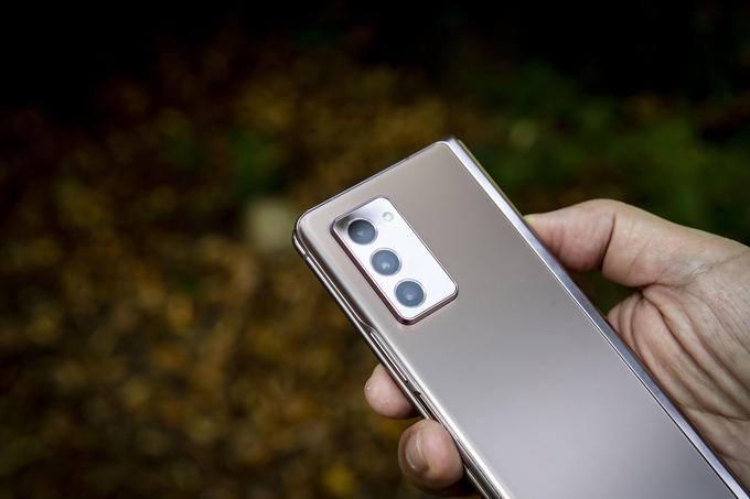 Samsung Galaxy Z Fold2 nima najboljših kamer, ki jih ta trenutek premore Samsung, a so fotografije vendarle dobre. | Foto: Ana Kovač