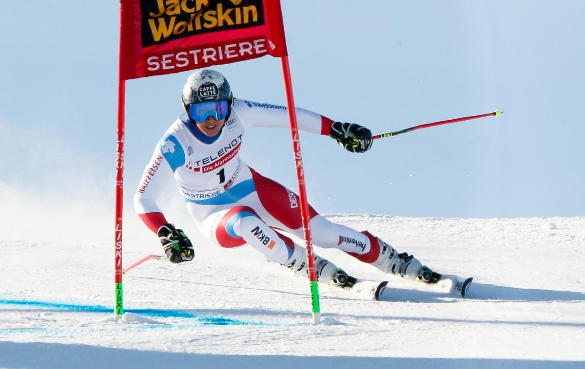 Wendy Holdener | Wendy Holdener se je na treningu v Saas Feeju poškodovala. | Foto Getty Images