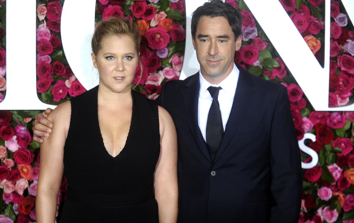 Igralka Amy Schumer se ločuje po sedmih letih zakona - siol.net
