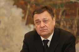 Zaradi žalitve Jankovića ovadena podmladka SDS in SLS