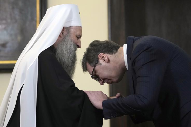 Patriarh Porfirije in srbski predsednik Aleksandar Vučić | Foto: Guliverimage
