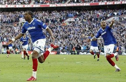Portsmouth preprečil londonski finale