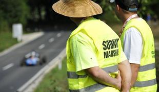 Za druge zabava in dirke, zanje sendvič in odgovornost