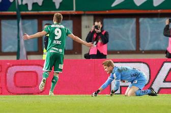 Werder v lovu na Roberta Berića
