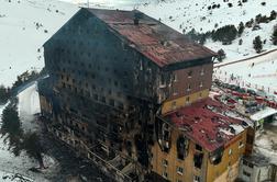 Grozljiv požar vzel 78 življenj. Enajst oseb obsodili na dosmrtni zapor.