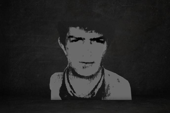 Nino Ćatić Srebrenica | Nihad Nino Ćatić je bil novinar iz Srebrenice. Njegove besede in glas ostajajo v spominu iz najbolj dramatičnih dni za Srebrenico ter Bosno in Hercegovino. | Foto Društvo Biti novinar