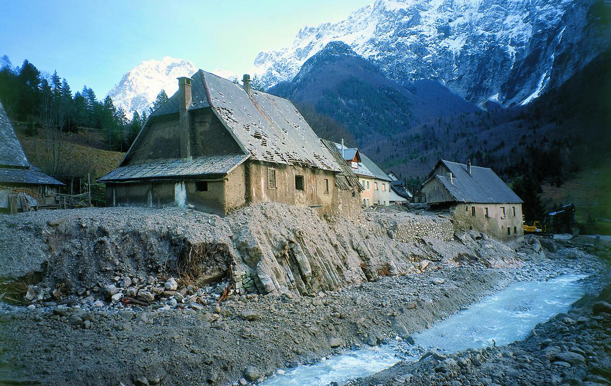 Log pod Mangartom | Foto STA/Matija Zorn, Geografski inštitut Antona Melika ZRC SAZU