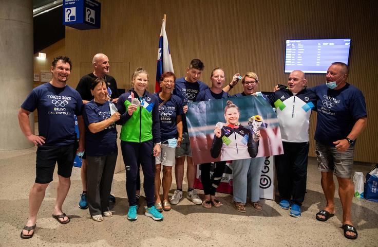 Tina Trstenjak sprejem Tokio 2020 | Foto: Vid Ponikvar/Sportida