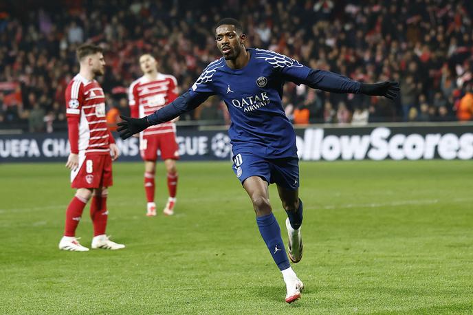 PSG Brest  Ousmane Dembele |  Ousmane Dembele je ob koncu prvega polčasa povišal prednost PSG-ja na 2:0. | Foto Reuters