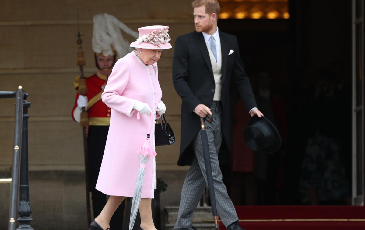 princ Harry, kraljica Elizabeta II. | Kraljica in njen vnuk sta si danes privoščila skupno kosilo. | Foto Getty Images