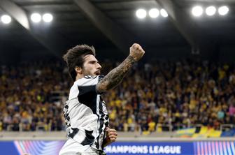 Sandro Tonali podaljšal pogodbo z Newcastlom