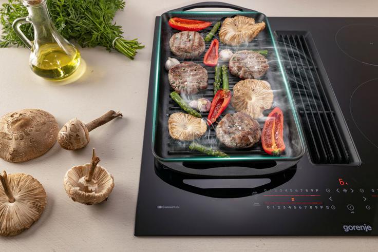 Z modelom Gorenje G600 2 v 1 je kuhanje še enostavnejše, saj je v kuhalno ploščo integrirana tudi napa. | Foto: Gorenje GSI