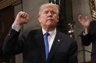 Trump danes uvaja nove carine na uvoz iz Kitajske
