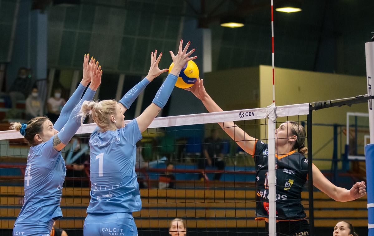 Viteos Neuchatel - Calcit Volley | Kamničanke branijo naslov prvakinj.  | Foto Klemen Brumec