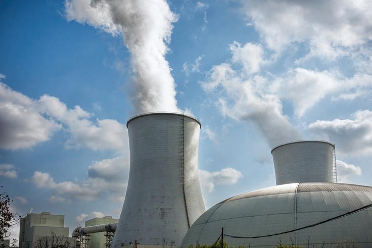 Nabu je sporočil, da so v okviru preiskave odkrili visoko kriminalno združbo, ki je delovala na področju pridobivanja podkupnin od pogodb, ki jih je podeljeval Energoatom. | Foto: Shutterstock