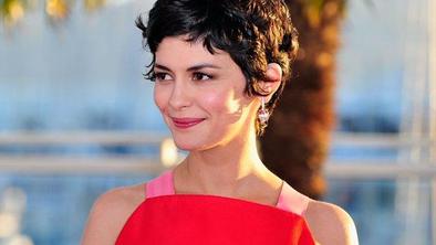 Audrey Tautou zamudila premiero, Travolta dobil nagrado