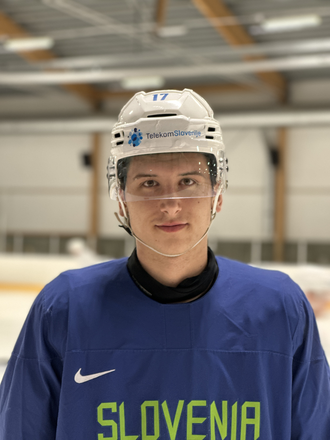 Lani je bil kot sedmi Slovenec izbran na naboru lige NHL, a se zaveda, da je izbor le eden od kamenčkov, ki se morajo prav sestaviti, da res zaigraš v najmočnejši hokejski ligi na svetu. | Foto: Hokejska zveza Slovenije