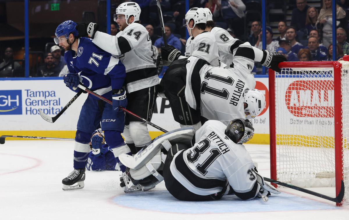 Anže Kopitar Los Angeles Kings | Kralji so izgubili še četrtič zapovrstjo. | Foto Reuters