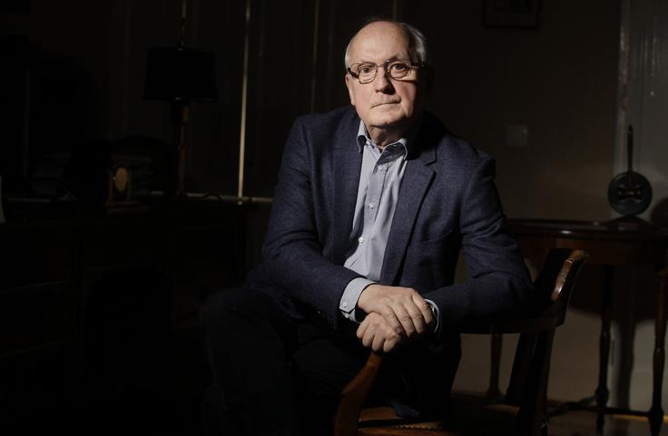 Poslanci vladajoče stranke se po besedah Petra Magyarja strinjajo, da je "Bakova osebnost najmočnejše jamstvo za povrnitev resničnega dostojanstva instituciji predsednika republike" ter da je sposoben združiti narod in v vsakem trenutku parlamentarni večini predstavljati protiutež. Na fotografiji Andras Baka. | Foto: Profimedia