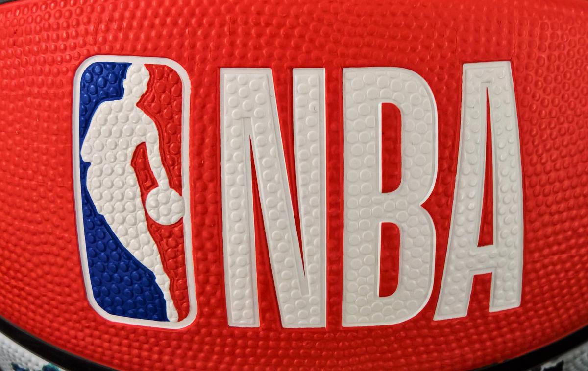 NBA znak | Vodstvo  lige NBA je z združenjem profesionalnih igralcev košarke NBPA dokončno sklenilo in podpisalo novo kolektivno pogodbo. | Foto Guliverimage
