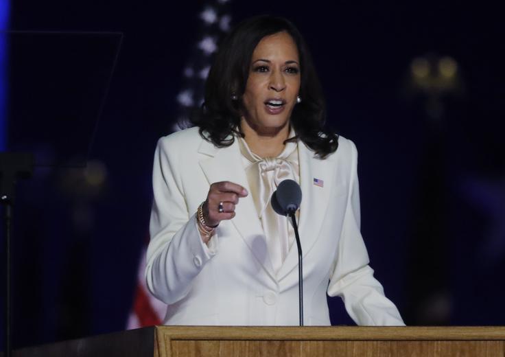 "Američani so z izvolitvijo Joeja Bidna ustvarili nov dan za Ameriko. Izbrali so upanje, enotnost, dostojnost, znanost in resnico," je dejala nova ameriška podpredsednica Kamala Harris. | Foto: Reuters