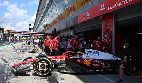 Ferrari v barvah dirkalnika Nikija Laude najhitrejši