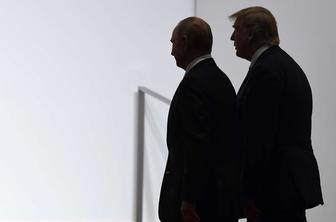 Vohun trdi: Putin ima nazoren posnetek Trumpa, ki ne sme priti v javnost