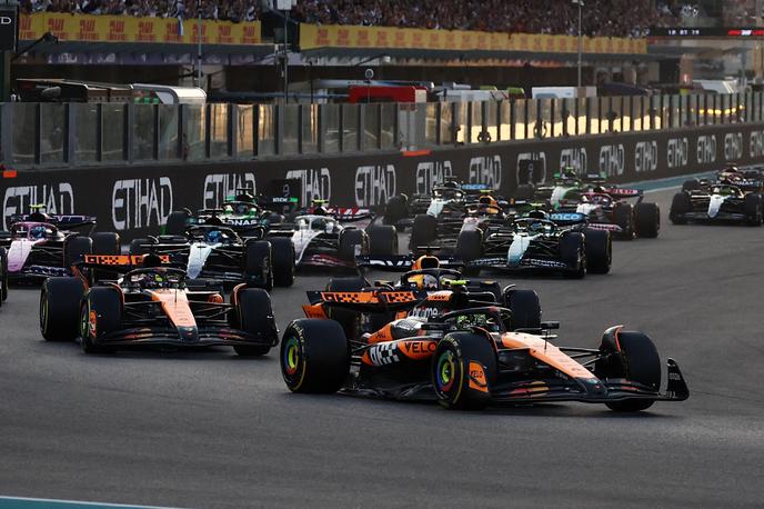 Abu Dabi formula 1 štart | Bo VN Abu Dabija izpeljana? | Foto Reuters