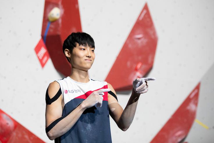 finale balvani Innsbruck 2018 moški Korejski zabavljač Chongwon Chon je novi svetovni podprvak v balvanskem plezanju. | Foto: Urban Urbanc/Sportida