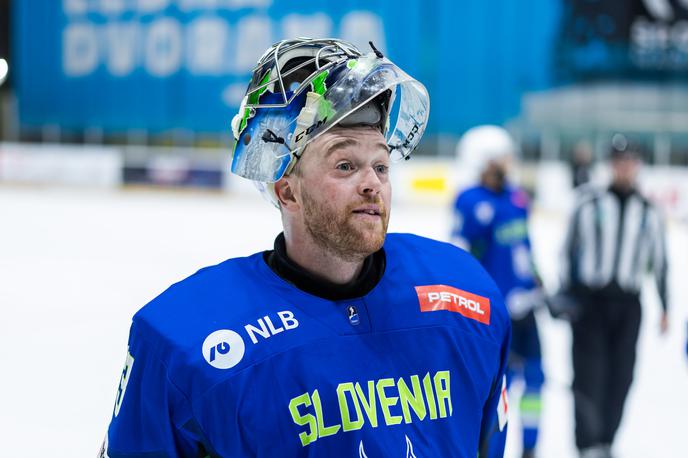 slovenska hokejska reprezentanca, Lukaš Horak | Slovenska izbrana vrsta že komaj čaka začetek SP. | Foto Jure Banfi