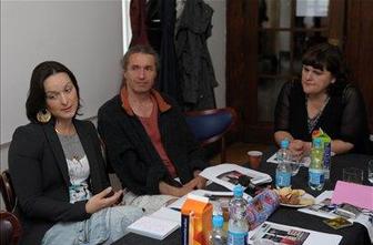 SMG bo v sezoni 2010/11 s šestimi premierami osmišljal vlogo umetnika