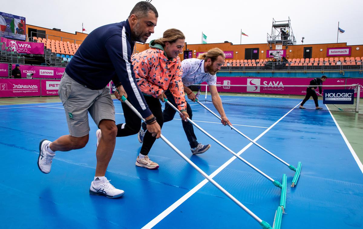 Portorož Paolini Siniakova | Po dežju so očistili igrišča in v Portorožu se spet igra. | Foto Matic Klanšek Velej/Sportida