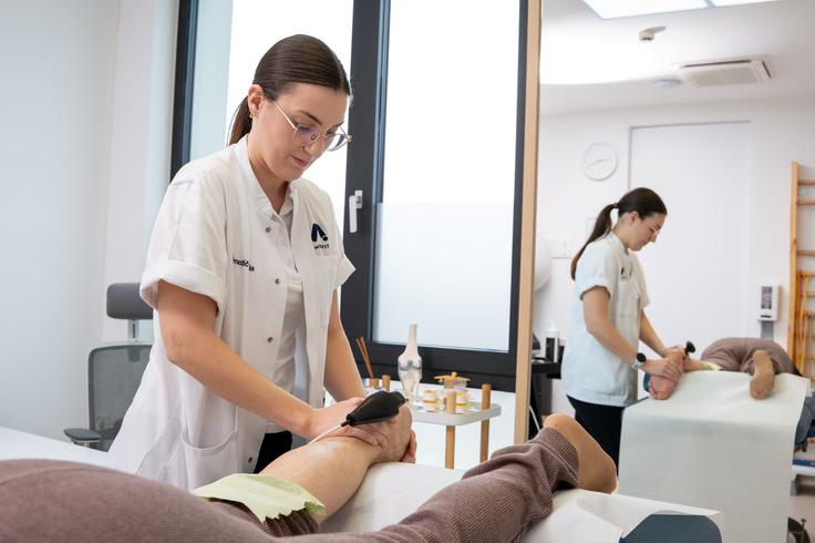 Medicofit, krči v mečih | Foto: Medicofit