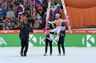 Izjemna Nika Prevc v Planici še enkrat več navdušila in se zahvalila navijačem