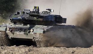 V Ukrajini prvič spopad nemških leopardov z ruskimi tanki? #video
