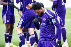 V živo: Tetteh poskrbel za eksplozijo v Ljudskem vrtu