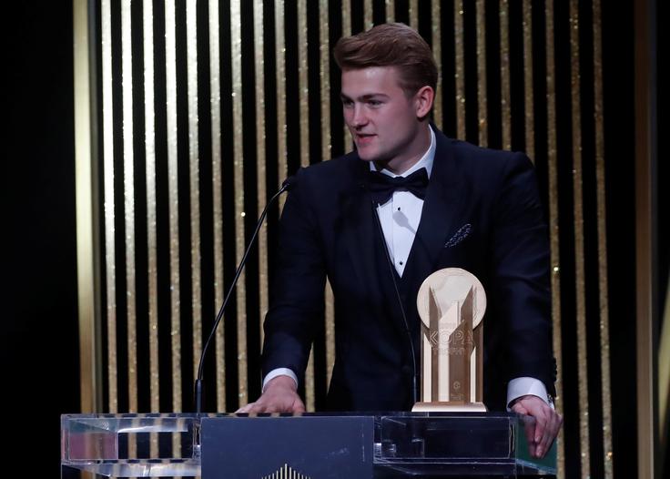 Najboljši mladi nogometaš leta je Nizozemec Matthijs de Ligt. | Foto: Reuters