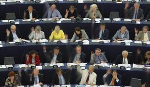 EU za temeljito preiskavo nadzornih programov ZDA