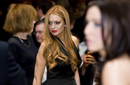 Lindsay Lohan snema gole prizore ...