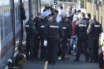 Migrantom lahko od danes naprej na Danskem zasežejo premoženje