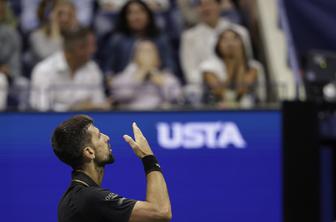 Novak Đoković je imel spet težave z ameriškim občinstvom