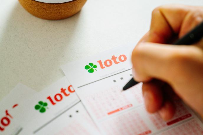 Loto 6_44 prenovljeni listki | Druga Šestica ta mesec je bila vplačana na srečnem prodajnem mestu v Radečah. | Foto Loterija Slovenije