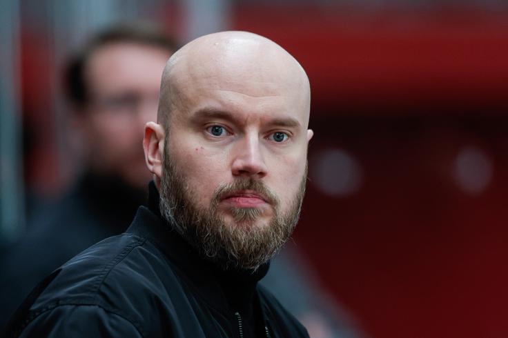 Finski trener Jesenic Niko Eronen je ponosen na svojo ekipo. | Foto: Aleš Fevžer