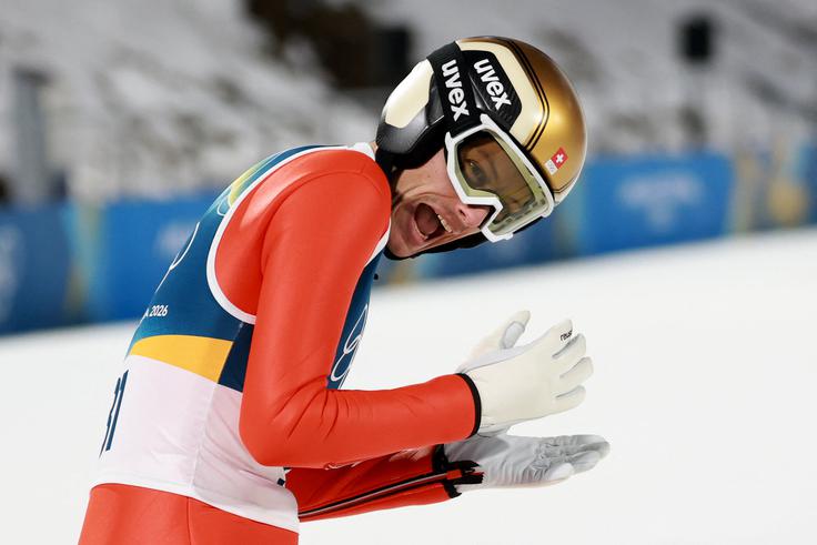 Gregor Deschwanden je spisal posebno poglavje. | Foto: Reuters