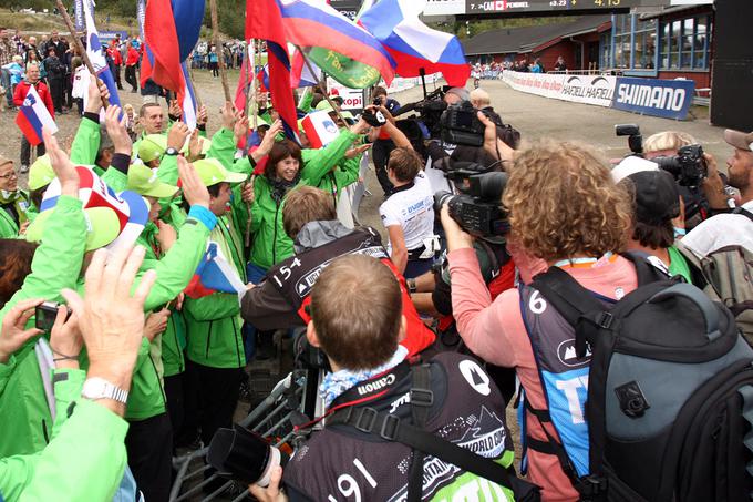 Tanja Žakelj je leta 2013 zmagala v seštevku svetovnega pokala v olimpijskem krosu. | Foto: Grega Stopar