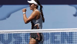 Pegula razveselila domače navijače, Sabalenka brez boja