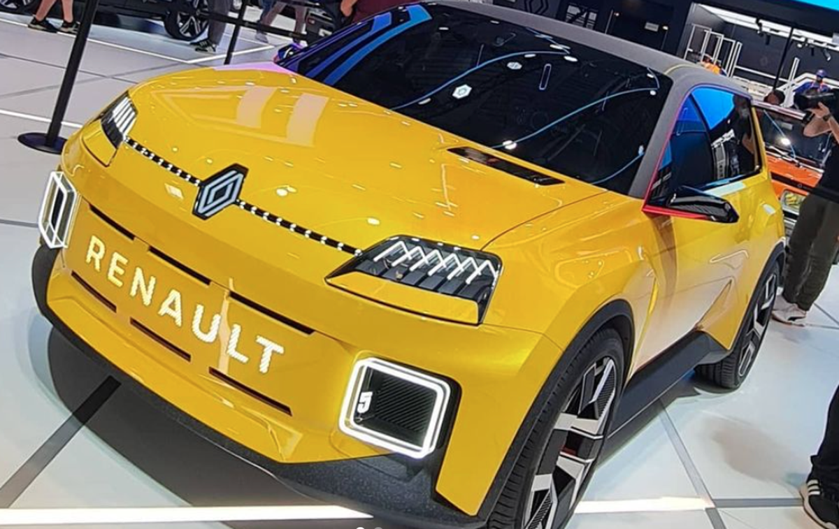 Renault 5 | Koncept električne Renaultove petke tudi v javnosti | Foto Instagram Gilles Vidal