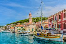 Pucisca, Jadransko morje, Hrvaška, pomol, ladja, Brač