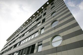 Prisluškujejo lahko tudi v Sloveniji